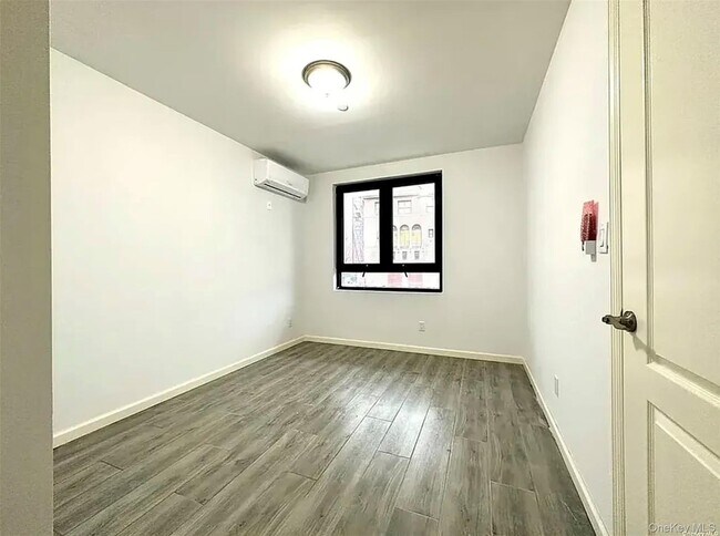 Building Photo - 73-02 Woodside Ave