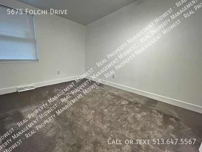 Building Photo - 5675 Folchi Dr