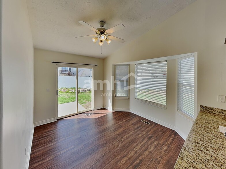 Building Photo - 6428 S Gold Valley Ct