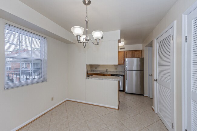 Floorplan - Indian Creek Apartments and Townhomes