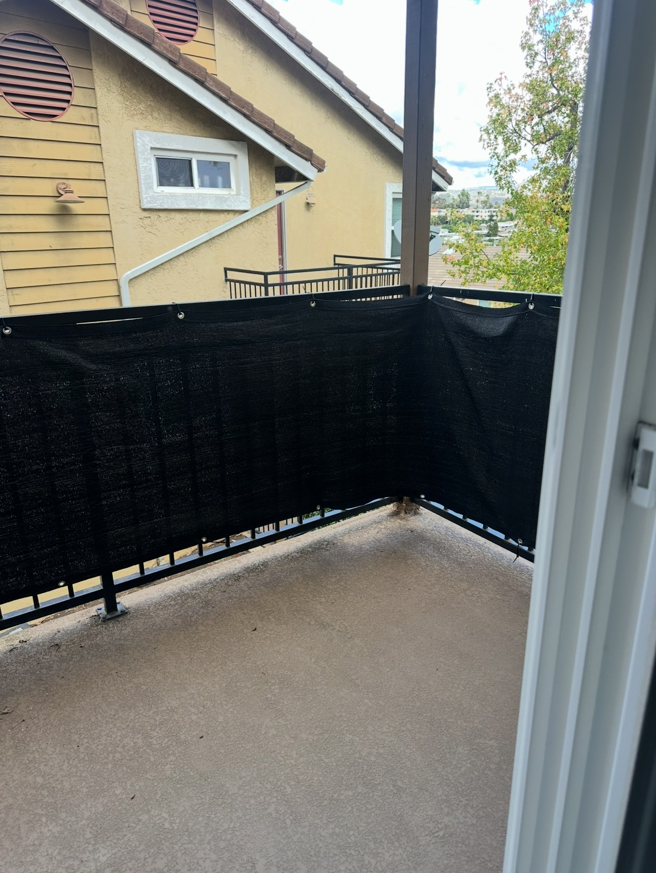 Building Photo - 505 San Pasqual Valley Rd