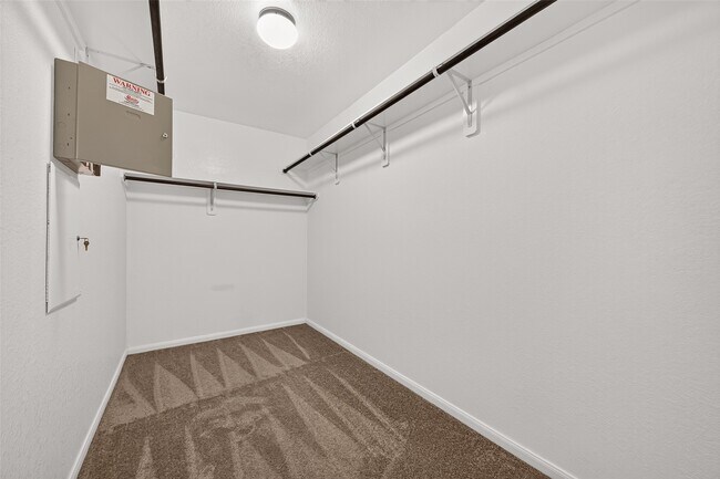 Building Photo - 26602 Yukon Straight Dr