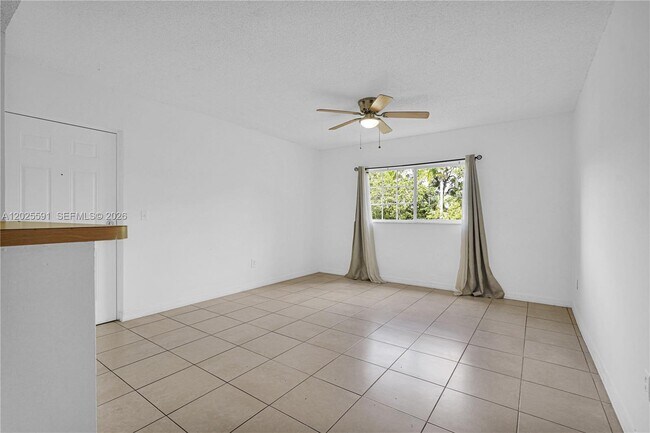 Building Photo - 3680 N 56th Ave