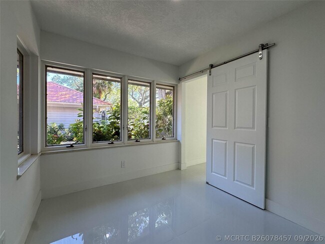Building Photo - 1200 Poitras Dr