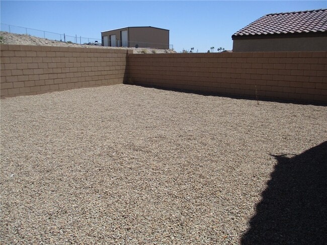 Building Photo - 2400 Granite Cir