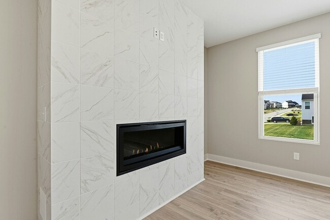 Building Photo - 521 Coolmore Ct