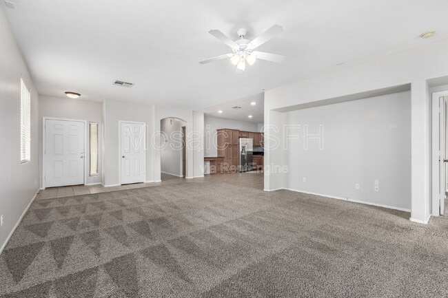 Building Photo - 18545 W Paseo Way