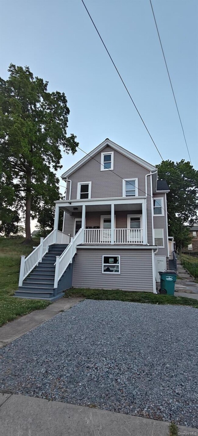 Building Photo - 13 Springside Ave