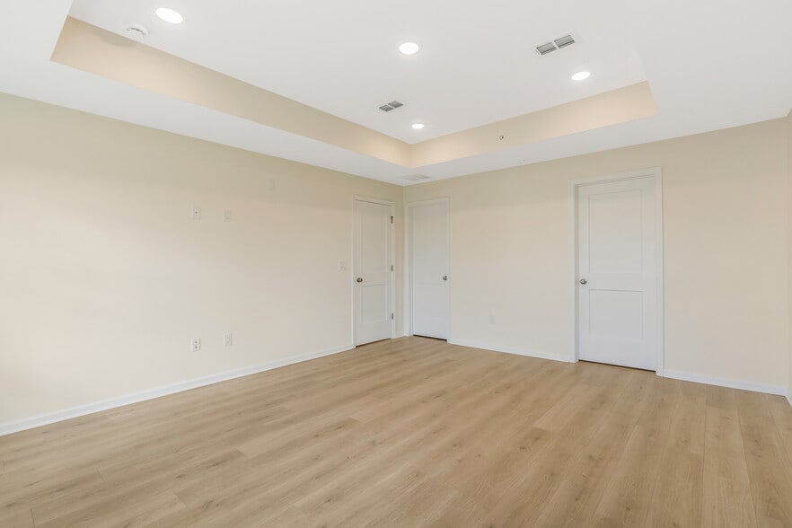 Building Photo - 219 Myrtle Rd