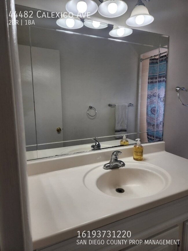 Building Photo - 44482 Calexico Ave