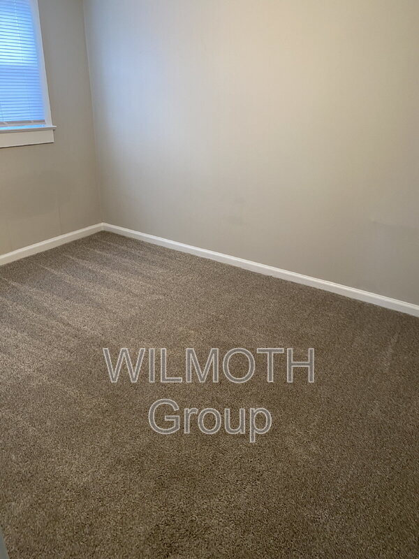 Building Photo - 5338 Winthrop Ave