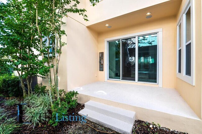 Building Photo - 8555 Pinter St