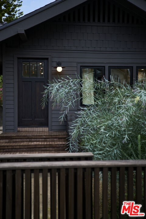 Building Photo - 5918 Monte Vista St