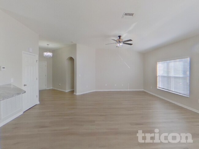 Building Photo - 14214 Edinburgh Moor Dr