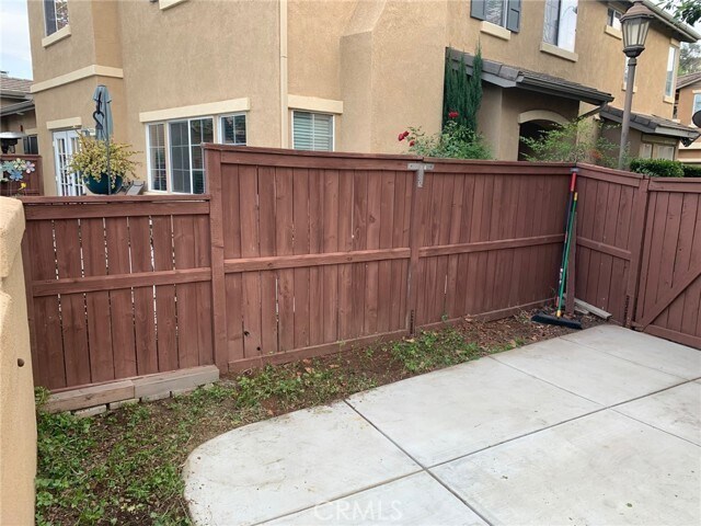 Building Photo - 39848 Millbrook Way