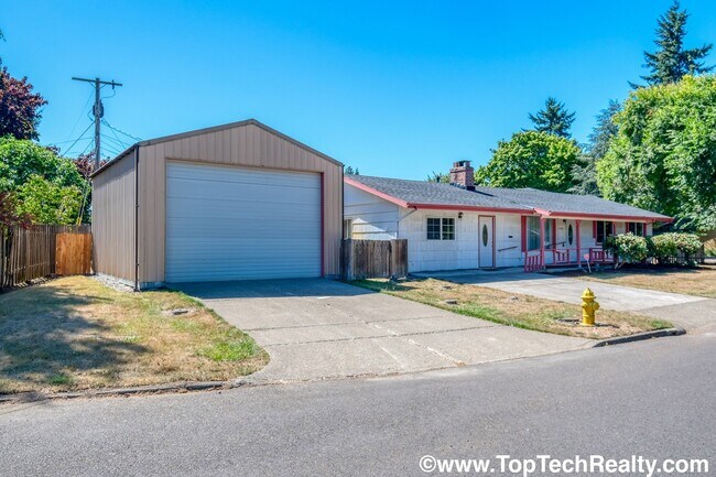 Building Photo - 14390 SW Furlong Way