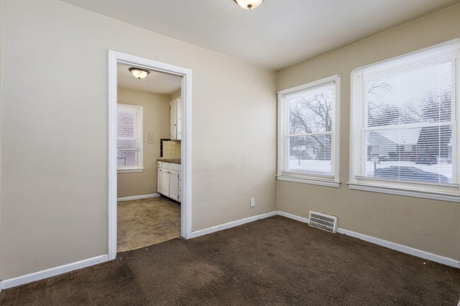 Building Photo - 19724 Pennington Dr