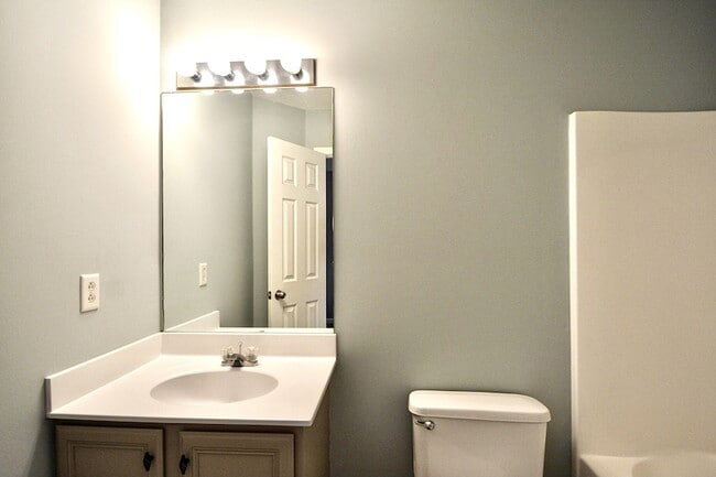 Building Photo - 1012 Shaman Crossing