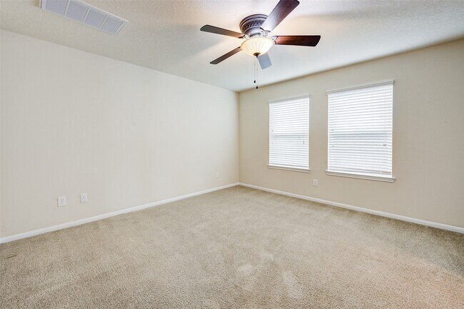 Building Photo - 4910 Conifer Ridge Way