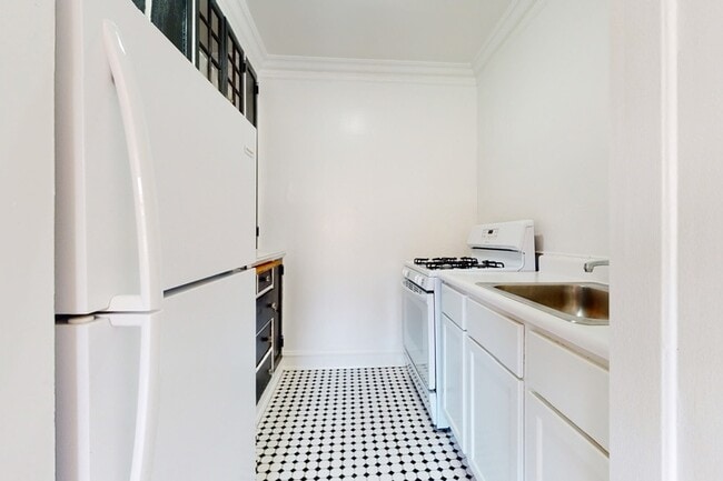 Floorplan - 5501 S. Cornell