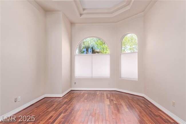 Building Photo - 1008 Trophy Hills Dr