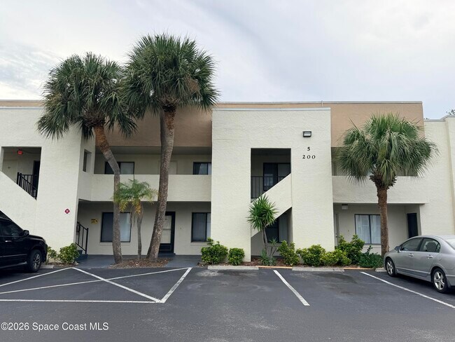 Building Photo - 200 International Dr