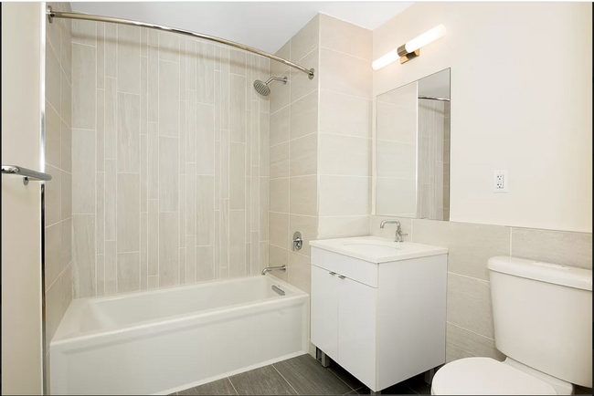 Full Bathroom with Tub - 2521 43rd Ave