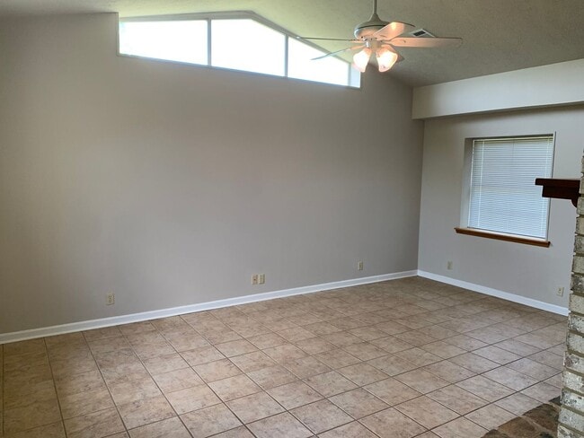 Building Photo - Unique Home and Land in Camp Hill