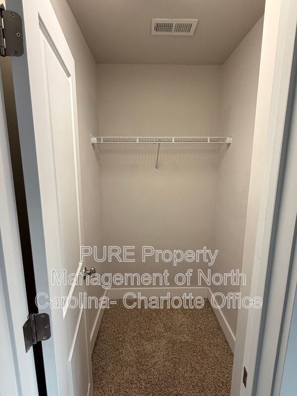 Building Photo - 2731 Tranquil Oak Pl