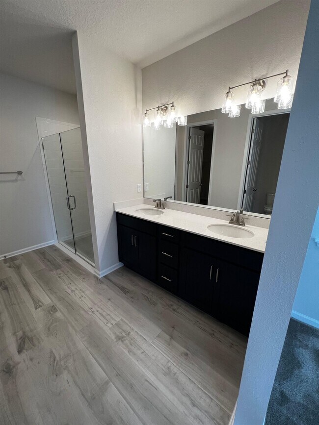 Building Photo - 711 Honeycomb Trl