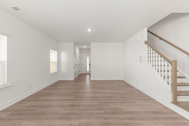 Building Photo - Bright & Modern New Construction Townhome