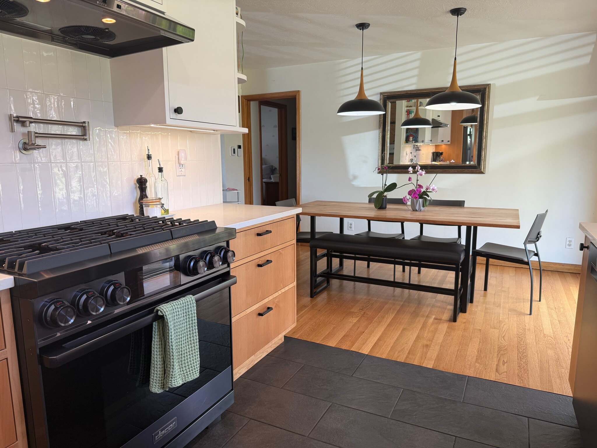 Kitchen - 14030 SE Rupert Dr
