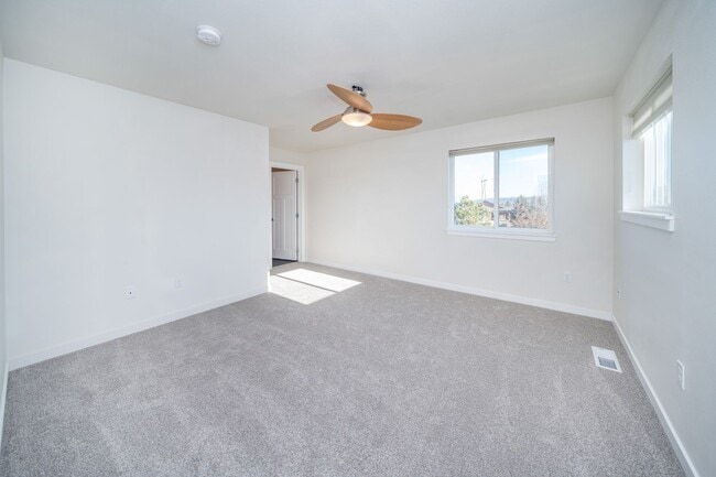 Building Photo - Beautiful Modern Home In Liberty Lake