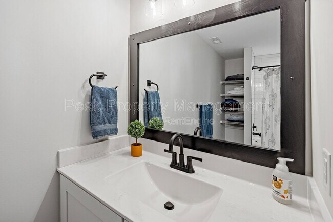 Building Photo - 3120 N Street