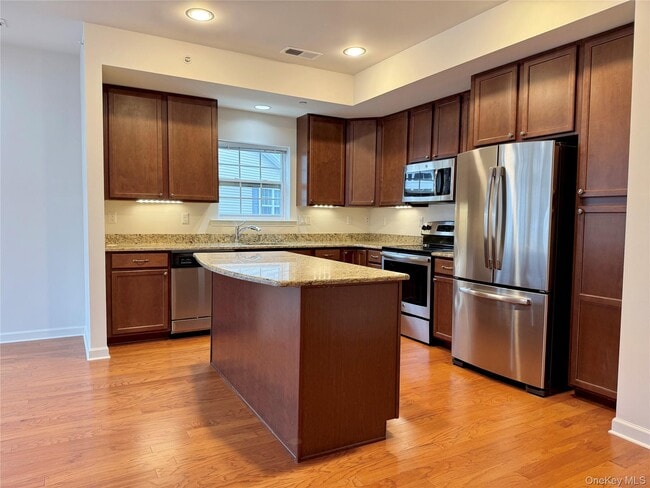 Building Photo - 808 Egrets Lndg