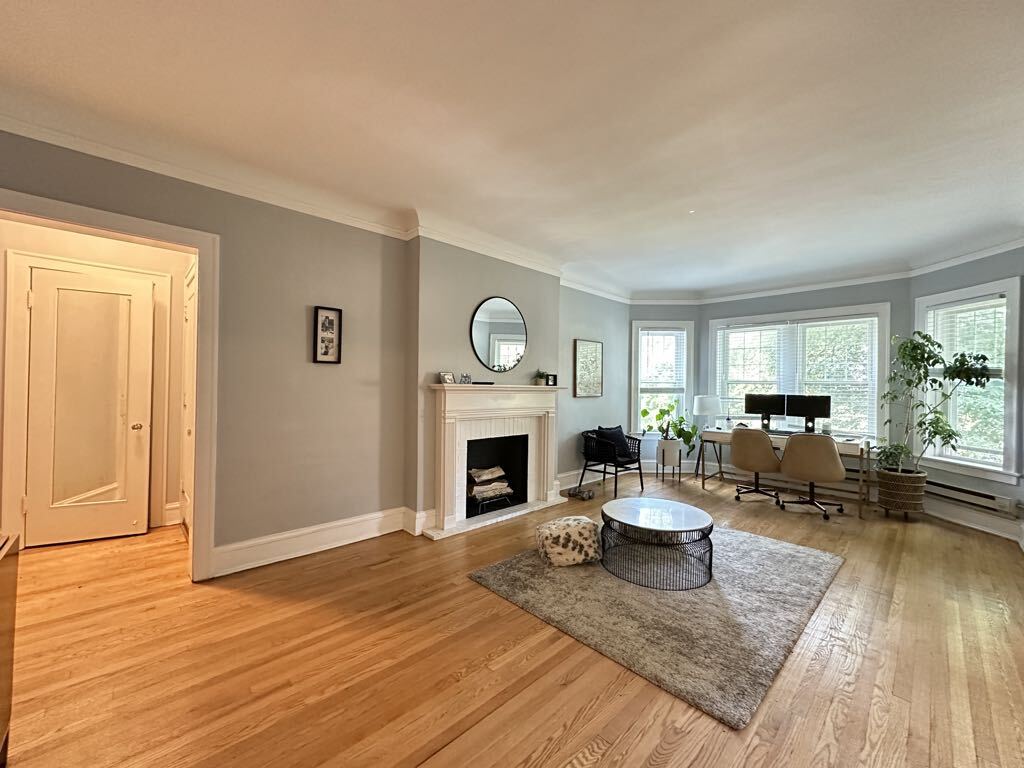 Building Photo - 805 Judson Ave