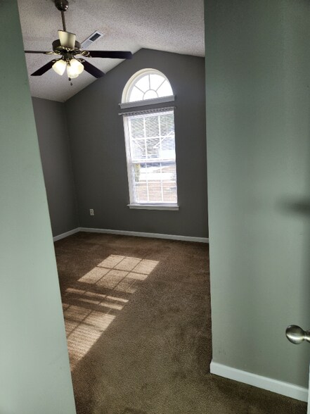 Building Photo - 538 Carolina Woods Dr