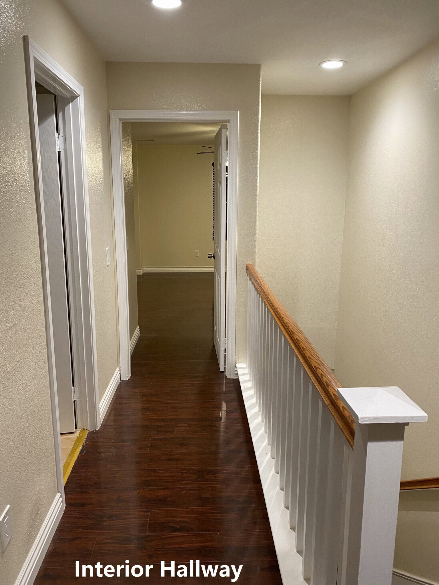 Hallway Upstairs - 31750 Paseo de Castaic