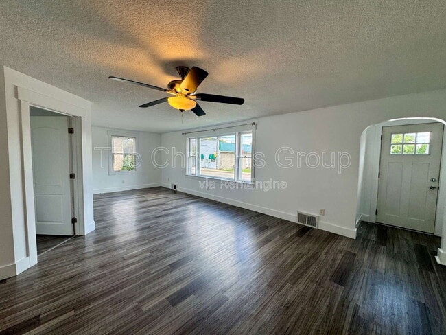 Building Photo - 1508 Peoria St