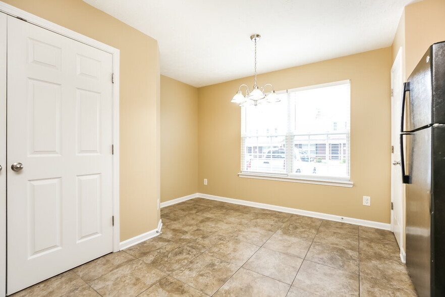 Building Photo - 3007 RG Buchanan Dr