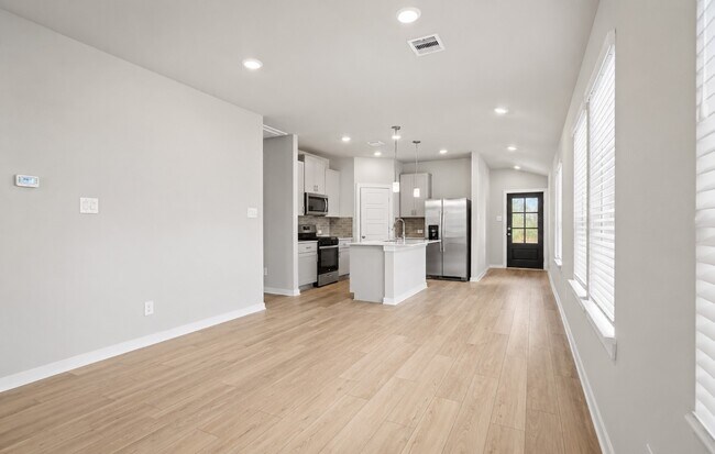 Building Photo - 336 Willow Sage Ct