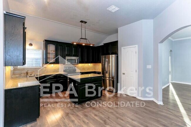 Building Photo - 5608 Hunters Ridge Trail