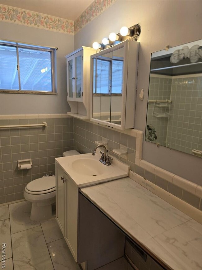 Building Photo - 27231 Five Mile Rd