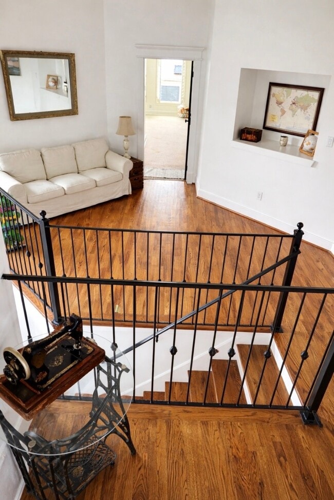 Building Photo - 4912 Rose St