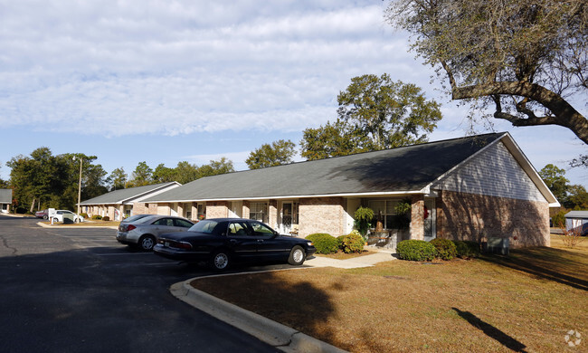 Country Haven Apartments - 6151 Country Haven Cir Milton FL 32570 ...