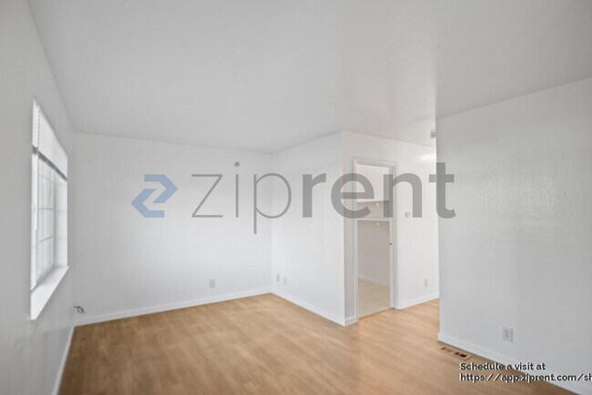 Building Photo - 29213 Dixon St