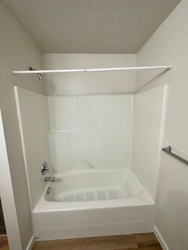 Building Photo - 3915 Washington Ave