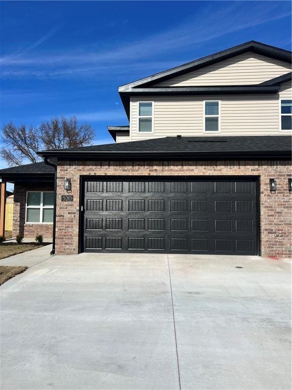 Building Photo - 520 Cosmos St