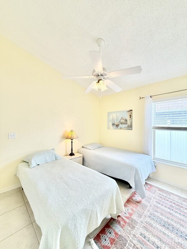 Building Photo - 854 Addison Dr NE