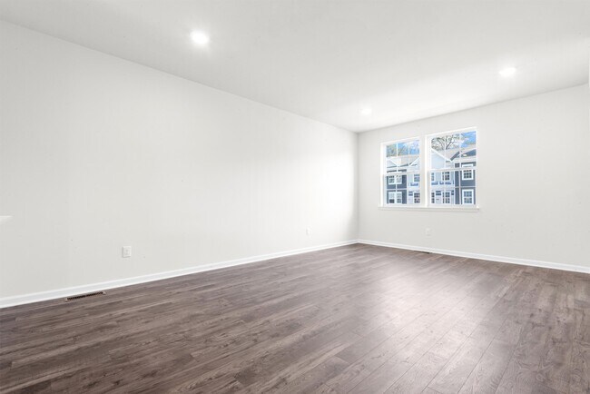 Building Photo - 175 Mantoloking Dr
